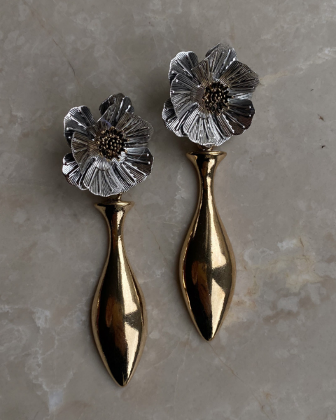 Marka Model Vazo Çiçek Küpe