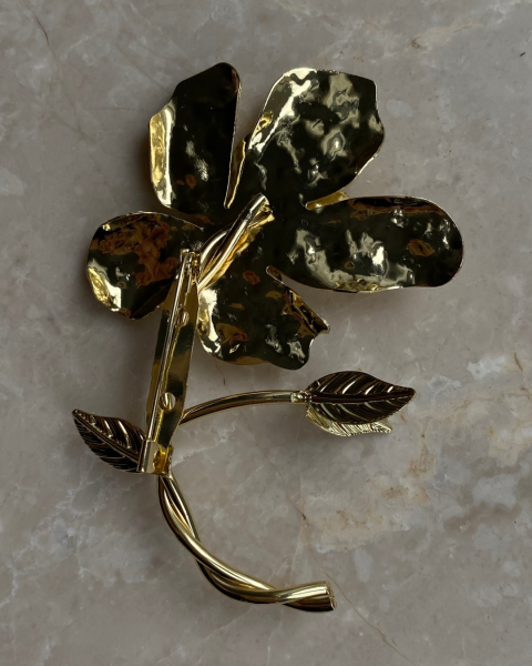 Marka Model Çiçek Broş- 8cm