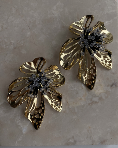 Marka Model Çiçek Küpe