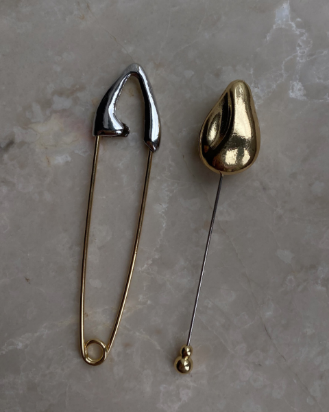 Marka Model İkili Çemgelli İğne Broş