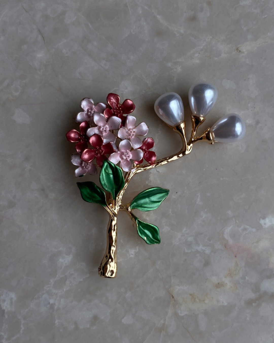 İncili Çiçek Broş