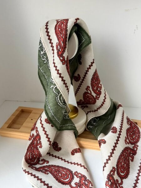 Yeşil Bordo Etnik Desenli Şal 70*70