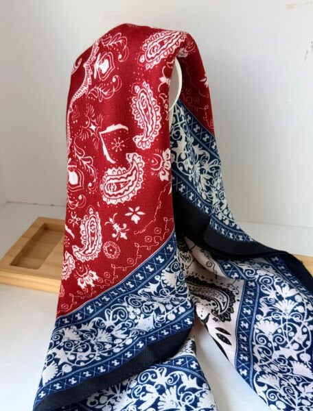 Bordo Siyah Laci Desenli Etnik Şal 70*70