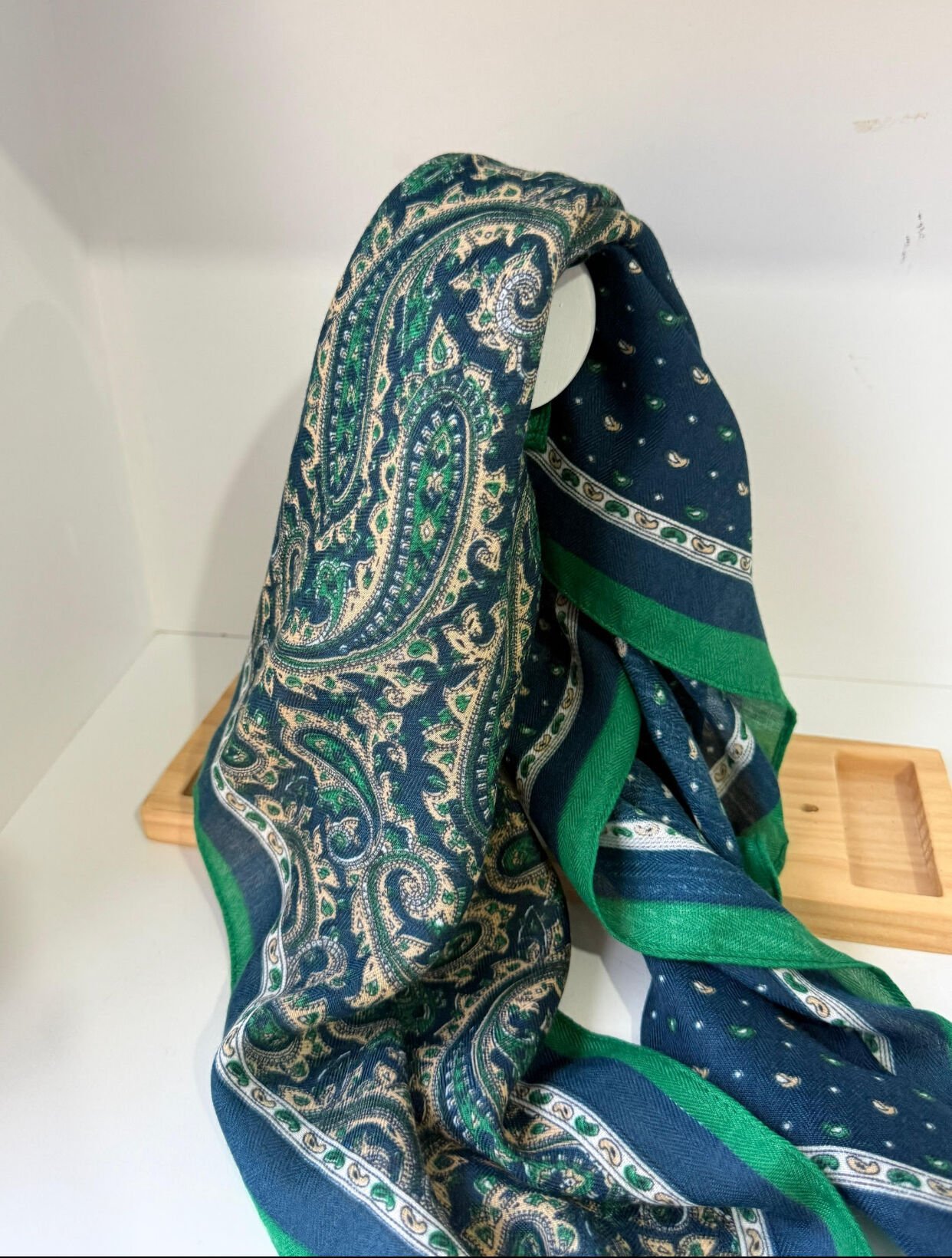 Yeşil Etnik Desen Şal 70*70