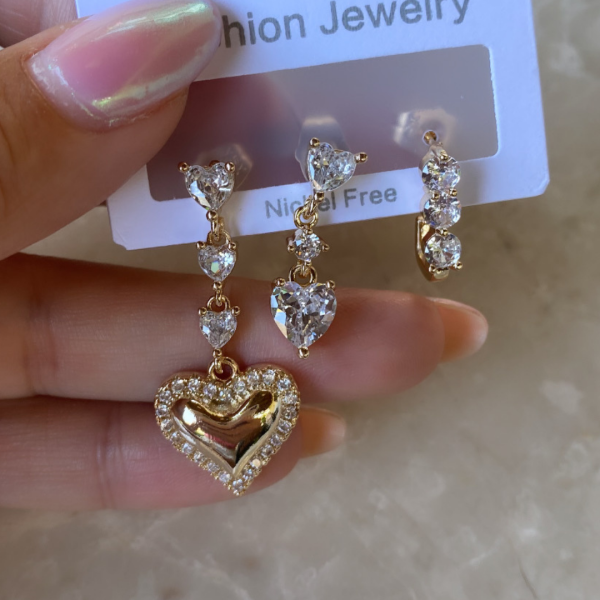 Altın Kaplama Taşlı Set Kalp Küpe