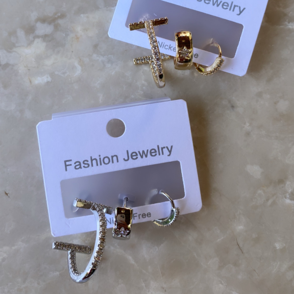 Altın Kaplama Taşlı T Set Küpe