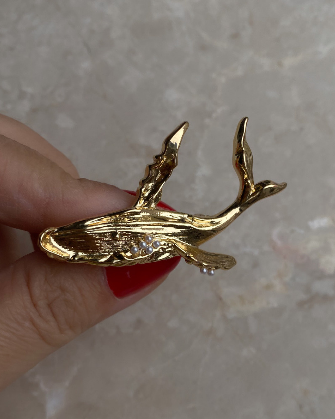 Taşlı Gold Balık Broş