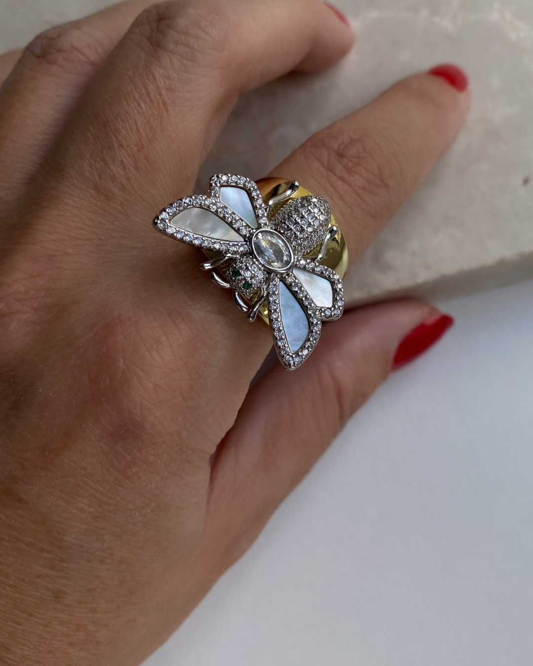 Ayarlanabilir Sedefli Taşlı Arı Yüzük