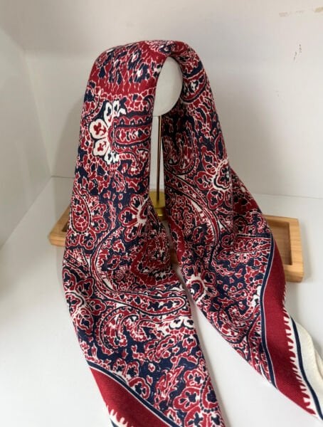 Vişne Detaylı Etnik Şal 70*70