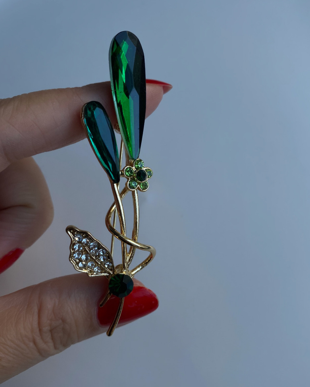 Yeşil Kristal Taşlı Çiçek Broş