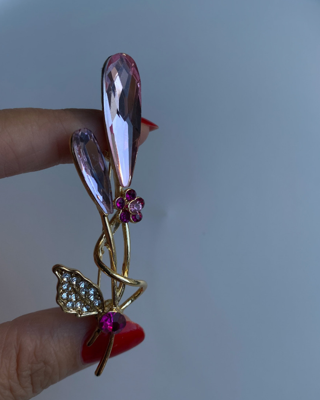 Pembe Kristal Taşlı Çiçek Broş