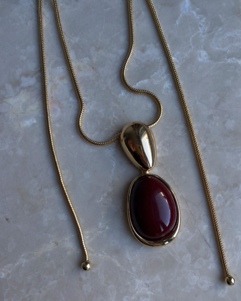 Altın Kaplama Asansörlü Bordo Kolye