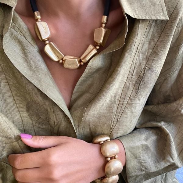 Altın Kaplama Asimetrik Taş Görünümlü Kolye