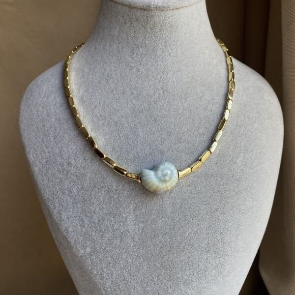 Seramik Mavi Salyangoz Detaylı Kolye