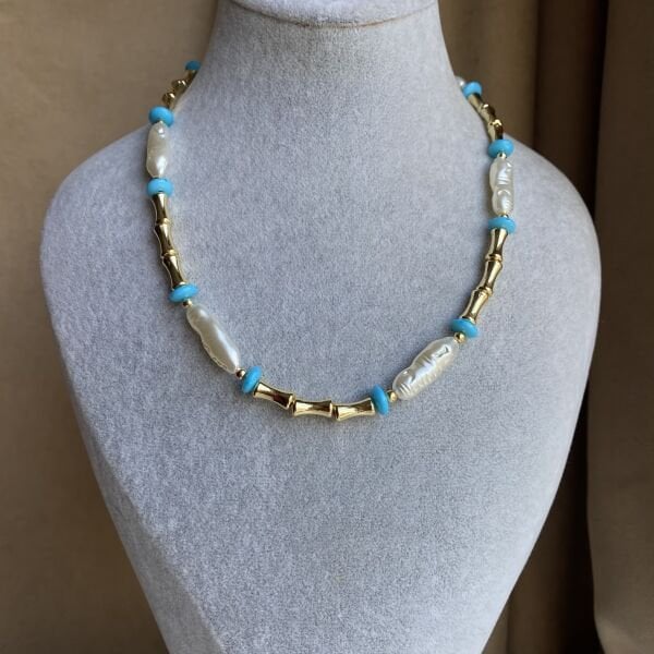 Su İncili Turkuaz Boncuk Detaylı Kolye