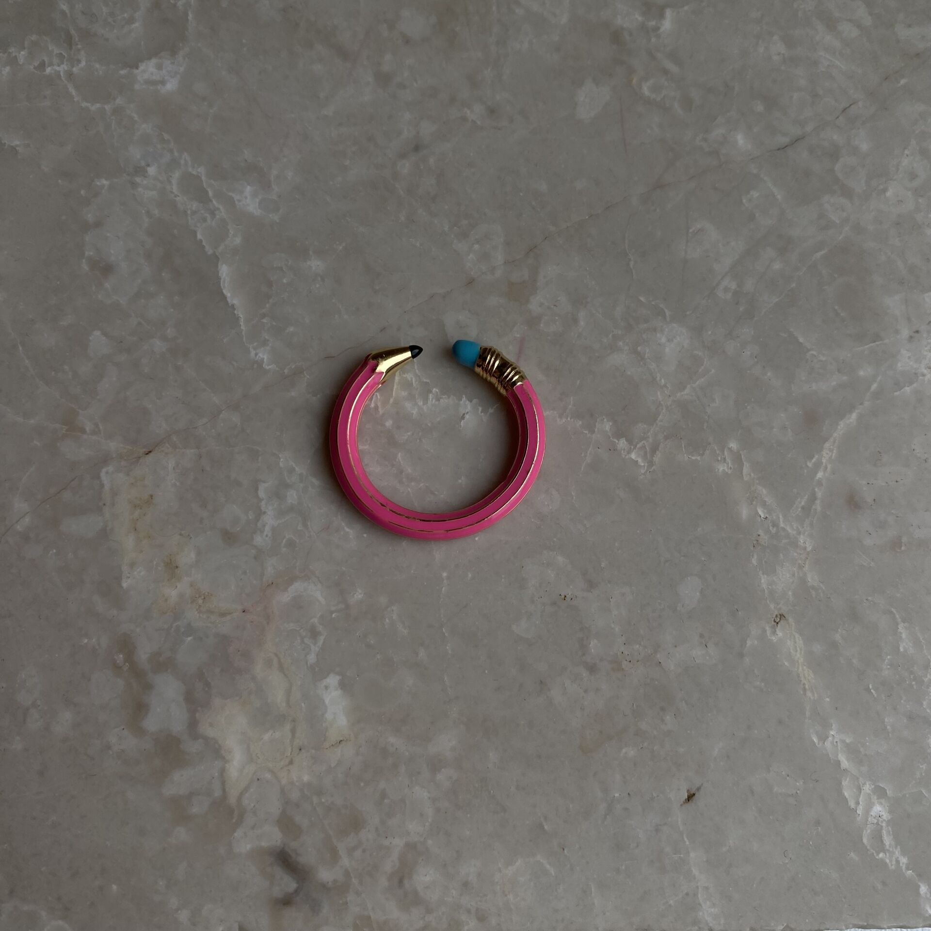 Ayarlanabilir Tasarım Fuşya Kalem Yüzük