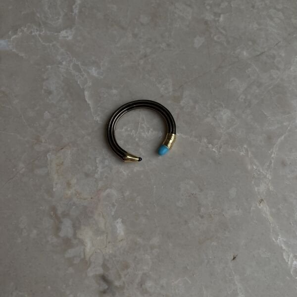 Ayarlanabilir Tasarım Siyah Kalem Yüzük