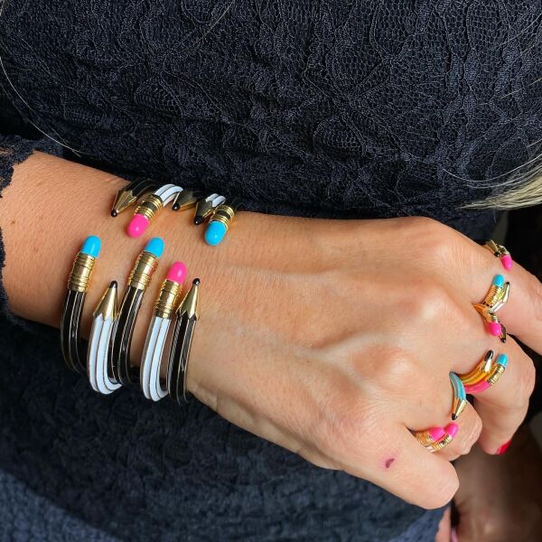 Tasarım Siyah Kalem Kelepçe Bileklik