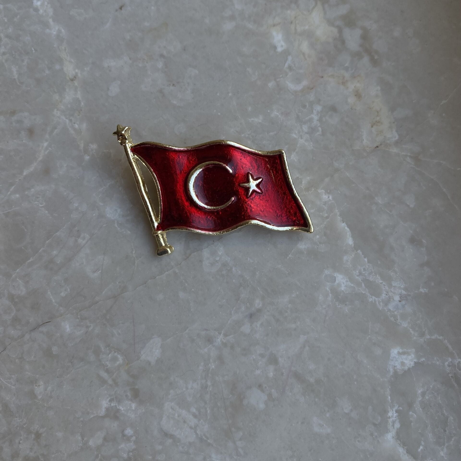 Türk Bayrağı Broş