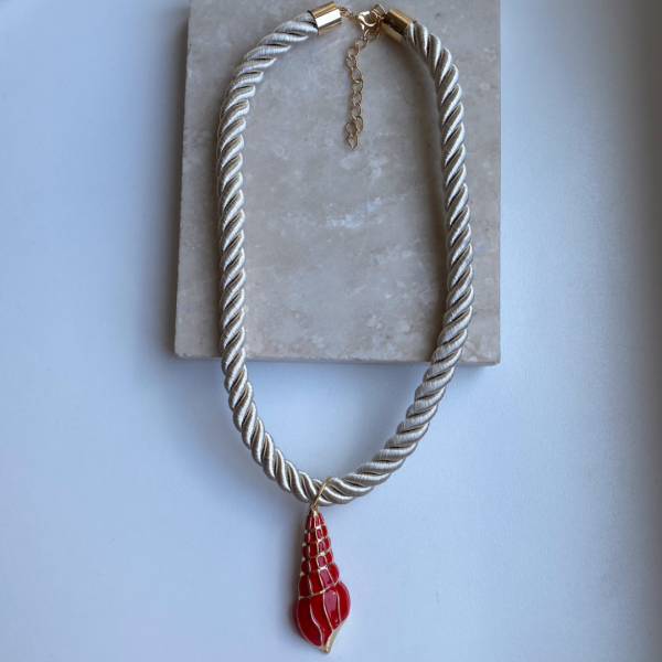 Kırmızı Deniz Kabuğu Halat İp Kolye