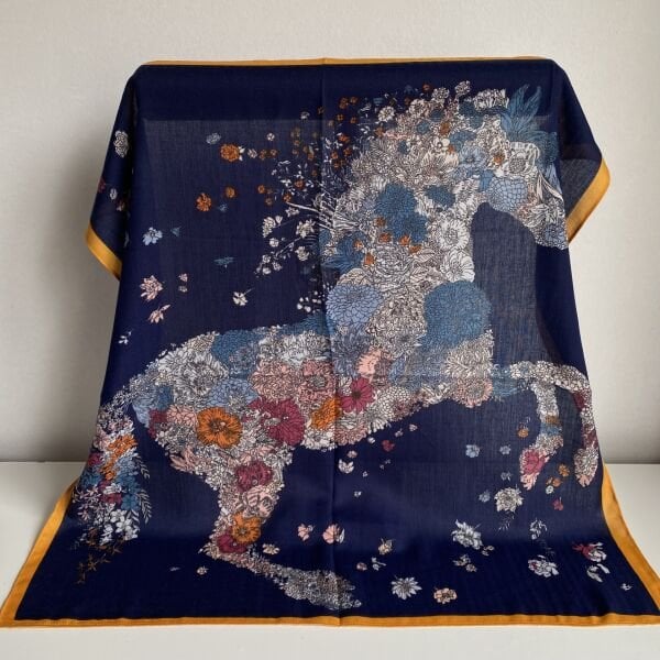 Laci At Desenli Şal 70*70