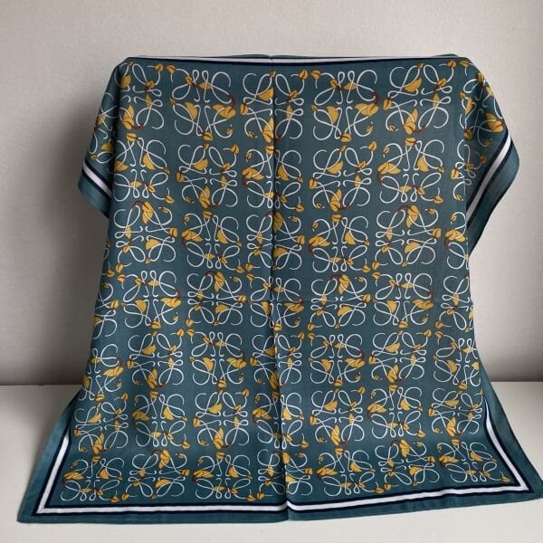 Petrol Mavisi Sarı Desenli Şal 70*70