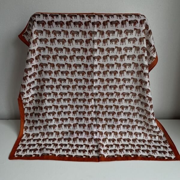 Bordo At Desenli Şal 70*70