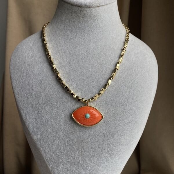 Turuncu Gözlü Gold Küp Kolye