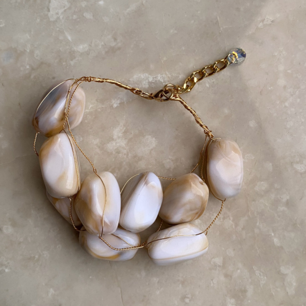 Akrilik Ekru Bileklik