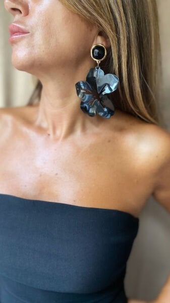 Marka Akrilik Çiçek Küpe- Siyah