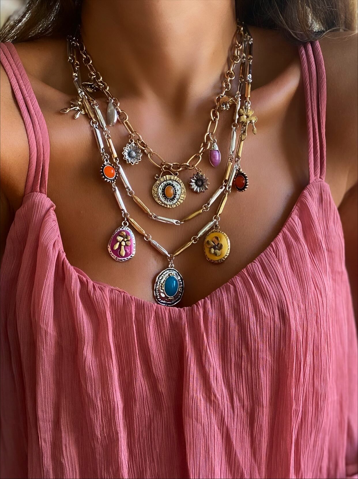 Marka Üçlü Charm Kolye