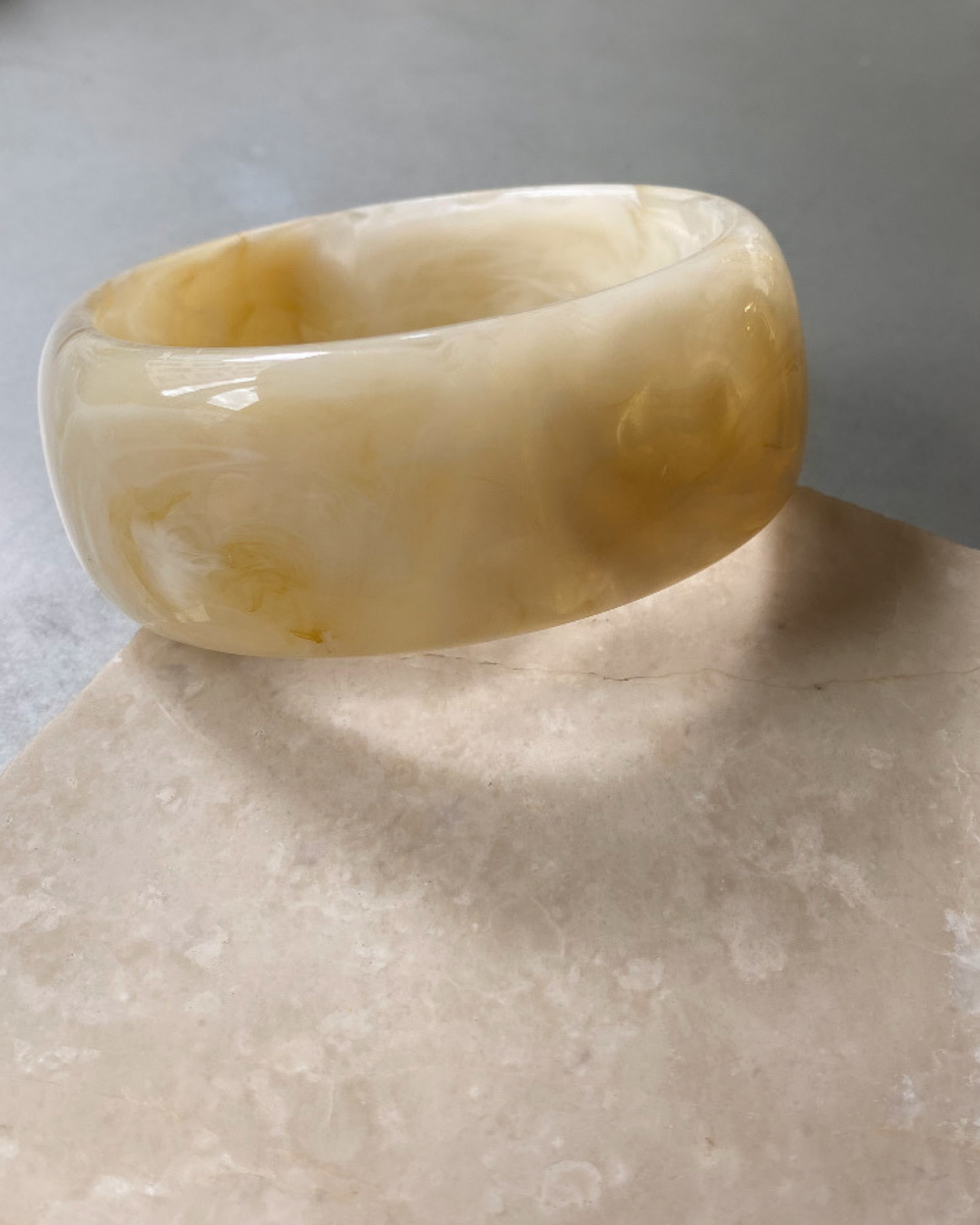 Ekru Akrilik Bilezik