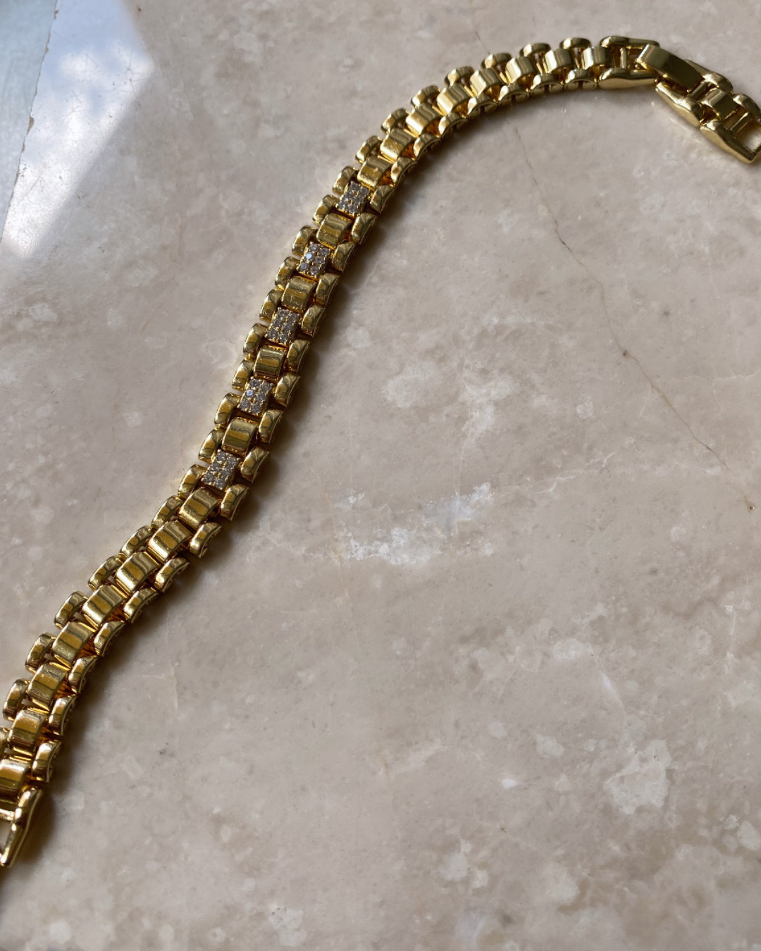 Xuping 14 K Gold Ortası Taşlı Bileklik