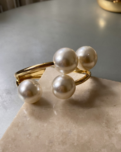 Altın Kaplama Dört İncili Kelepçe Bileklik