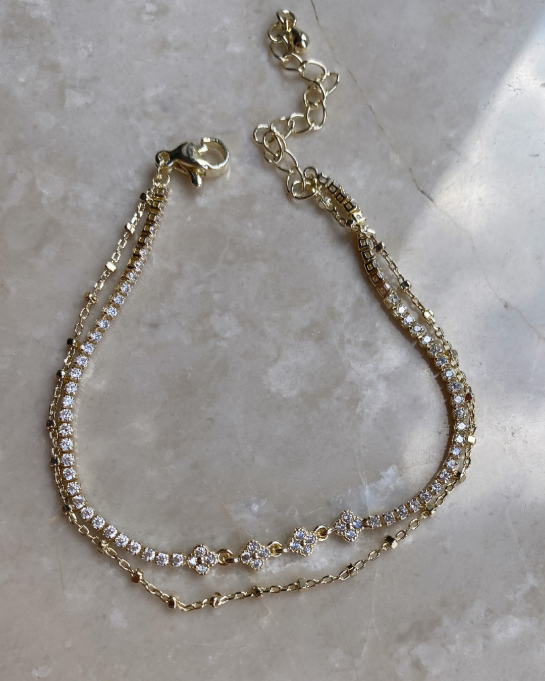 Özel Seri Minimal Taşlı Yonca Detaylı İkili Bileklik