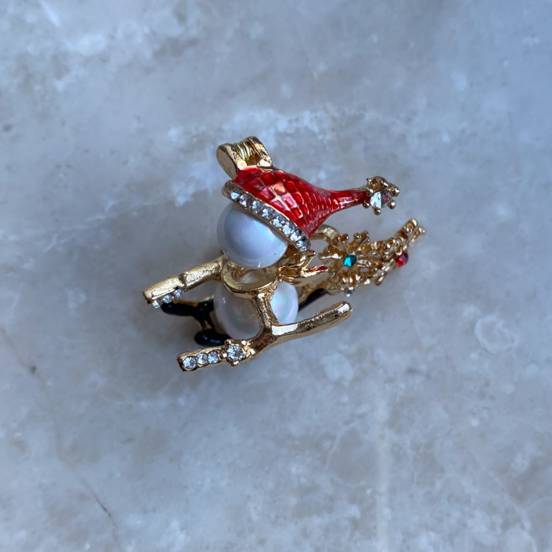 Yeni Yıl Siyah Kızaklı İncili Broş