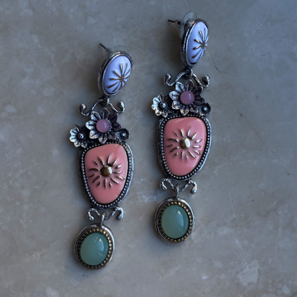 Marka Model Pembe Çiçek Küpe