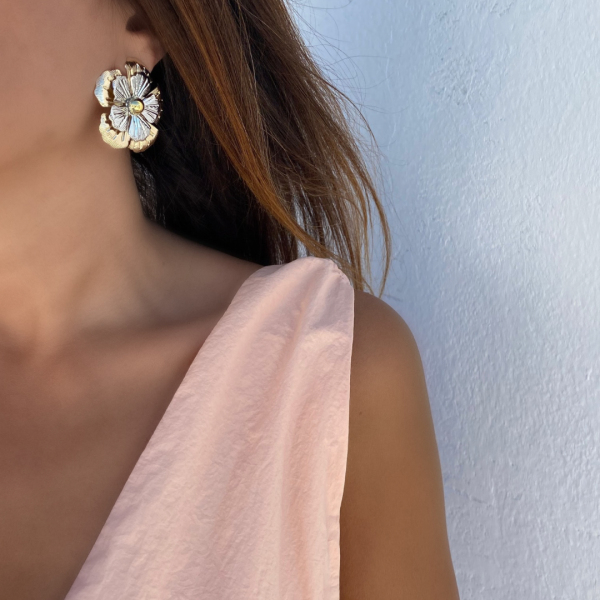 Marka Çift Renk Çizgi Çiçek Küpe