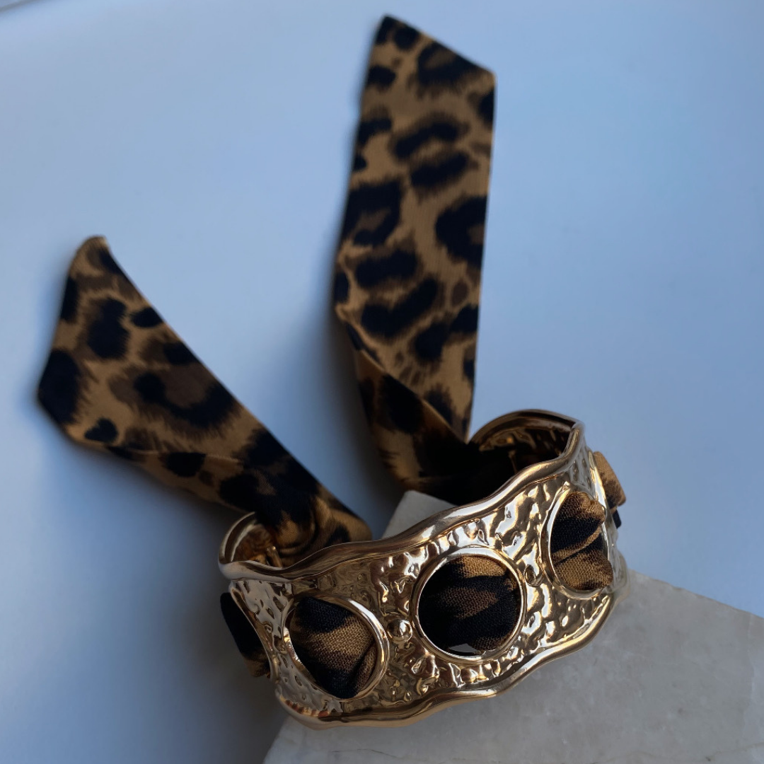 Fularlı Leopar Desen Bileklik