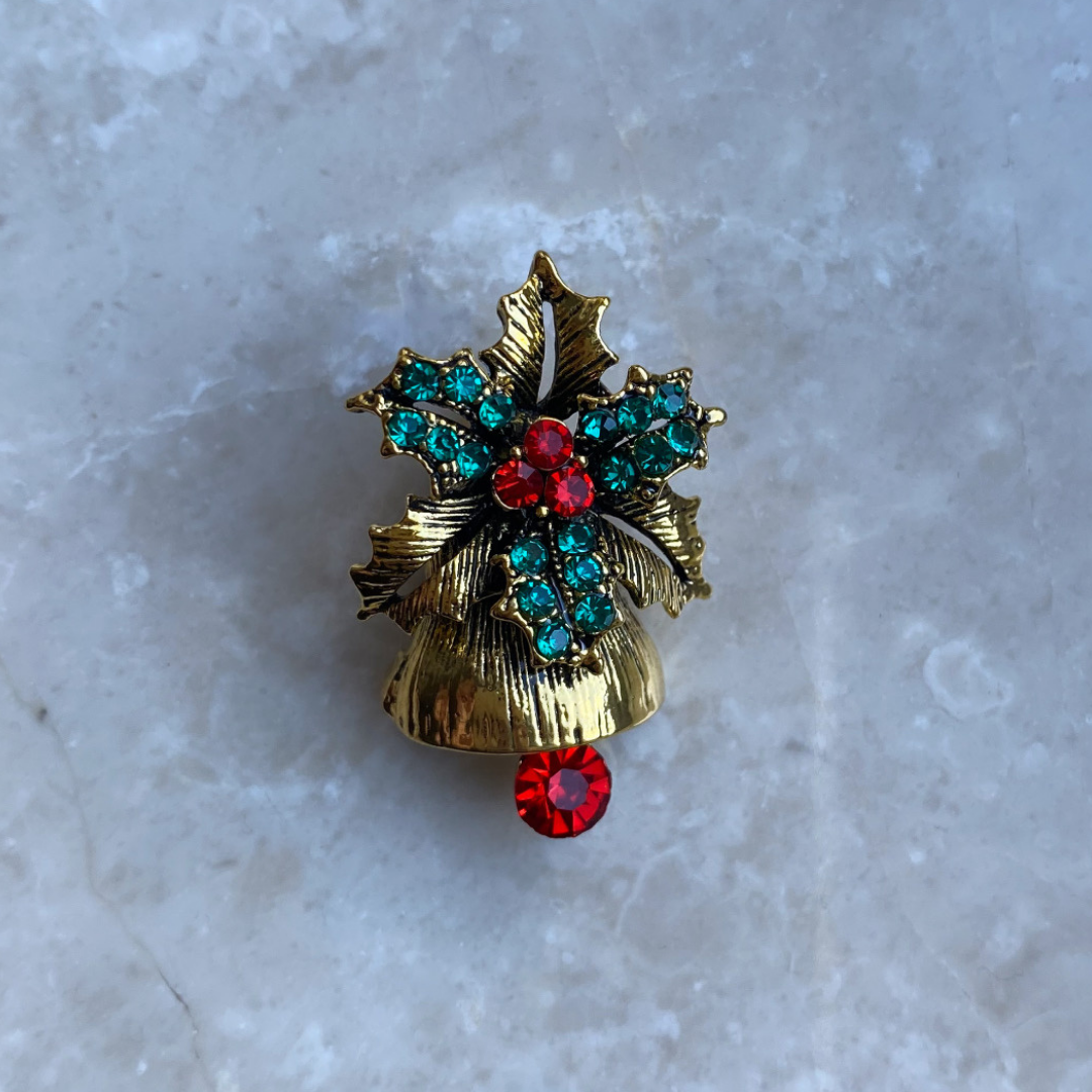 Yeni Yıl Kırmızı Taşlı Çan Broş