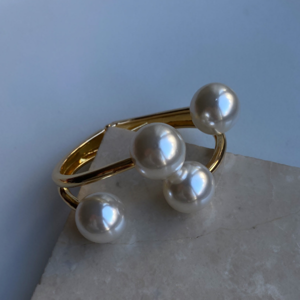 Dört İncili Kelepçe Bileklik