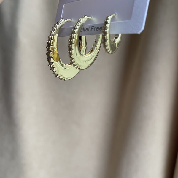 Üçlü Taşlı Oval Set Küpe