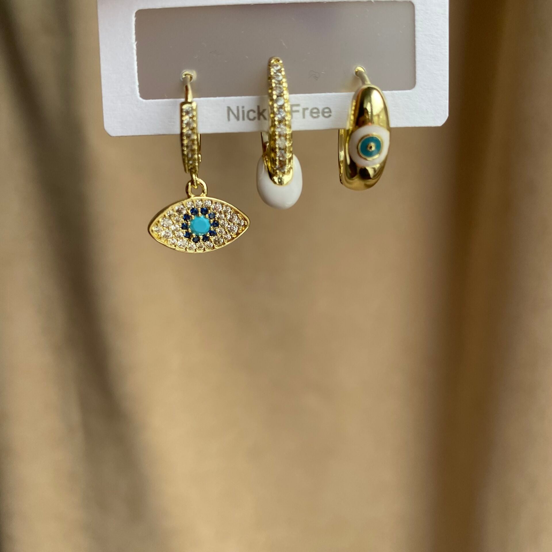 Üçlü Beyaz Nazar Set Küpe