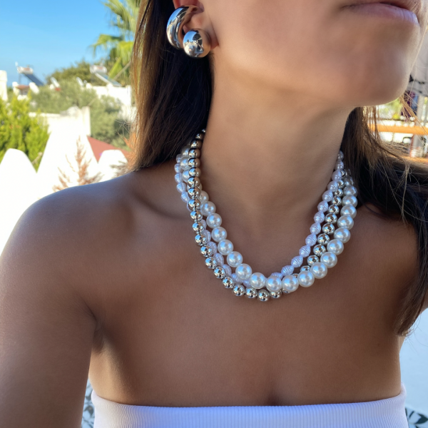 Silver Topçuk Detaylı Üçlü İnci Kolye