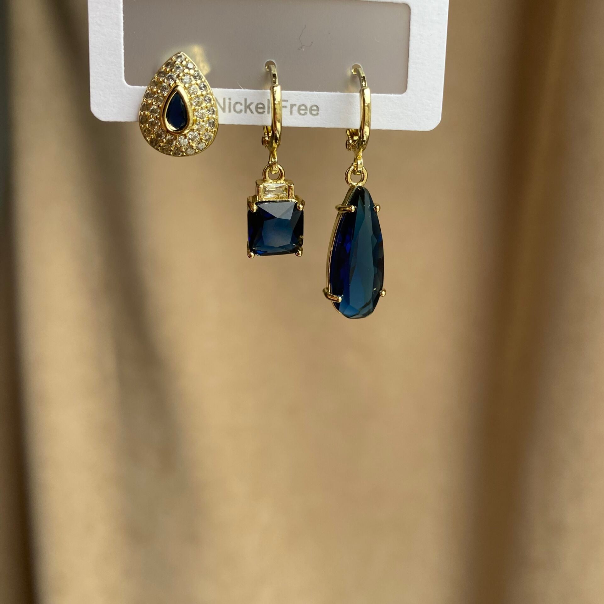 Üçlü Laci Taşlı Set Küpe
