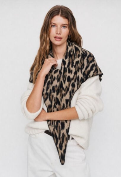 Leopar Yumoş Üçgen Şal
