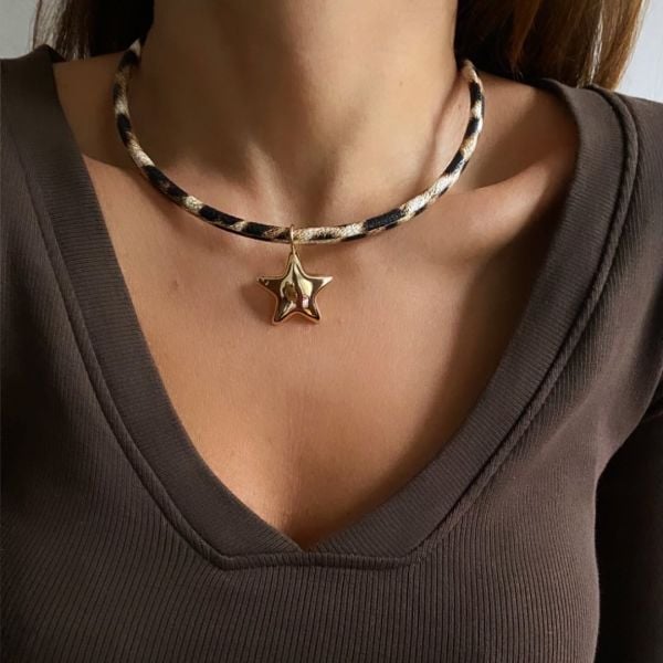 Leopar Yıldız Kolye
