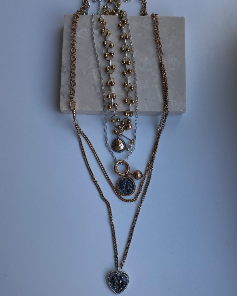 Marka Charmlı Kolye