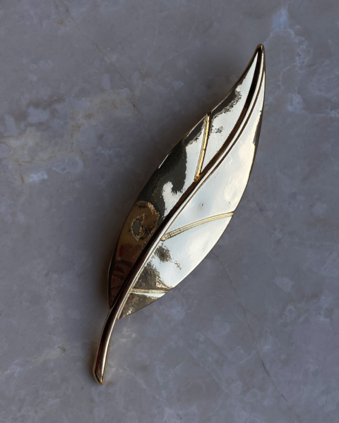 Gold Yaprak Broş