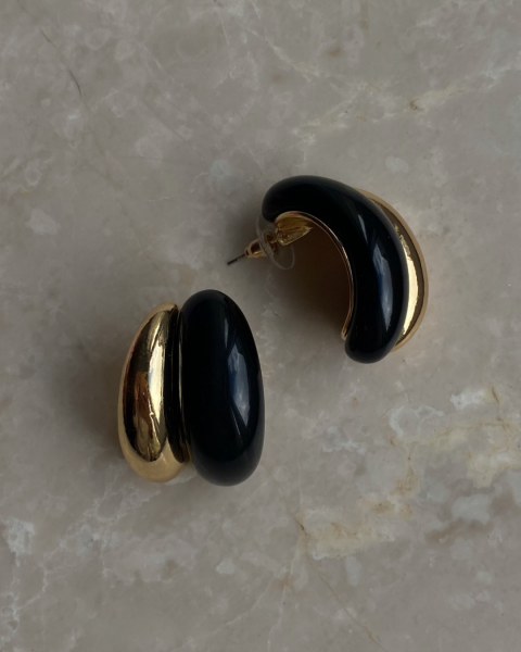 Marka Model Gold Siyah Küpe